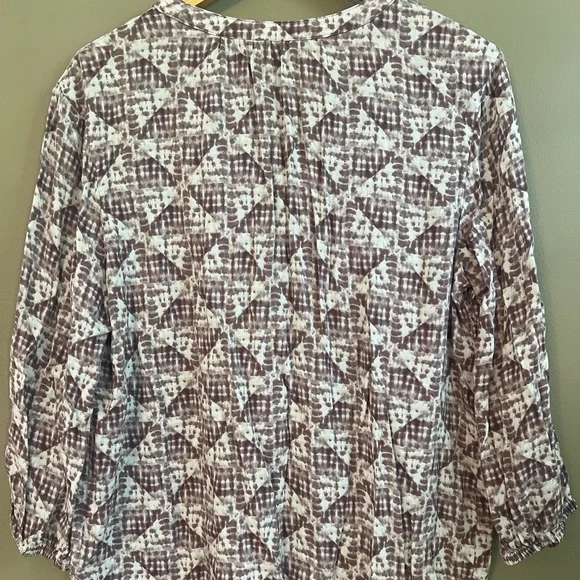 Sonoma Women’s Blouse Size L - Picture 2 of 13